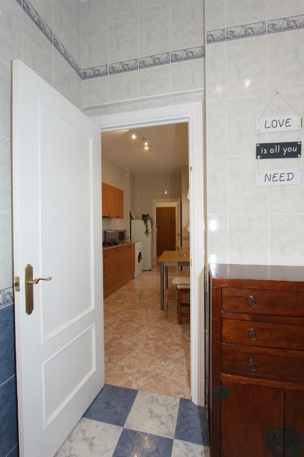Apartamento Ollerias Málaga Buitenkant foto