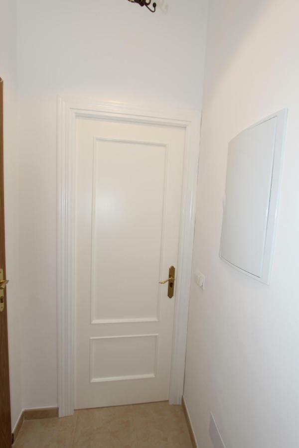 Apartamento Ollerias Málaga Buitenkant foto