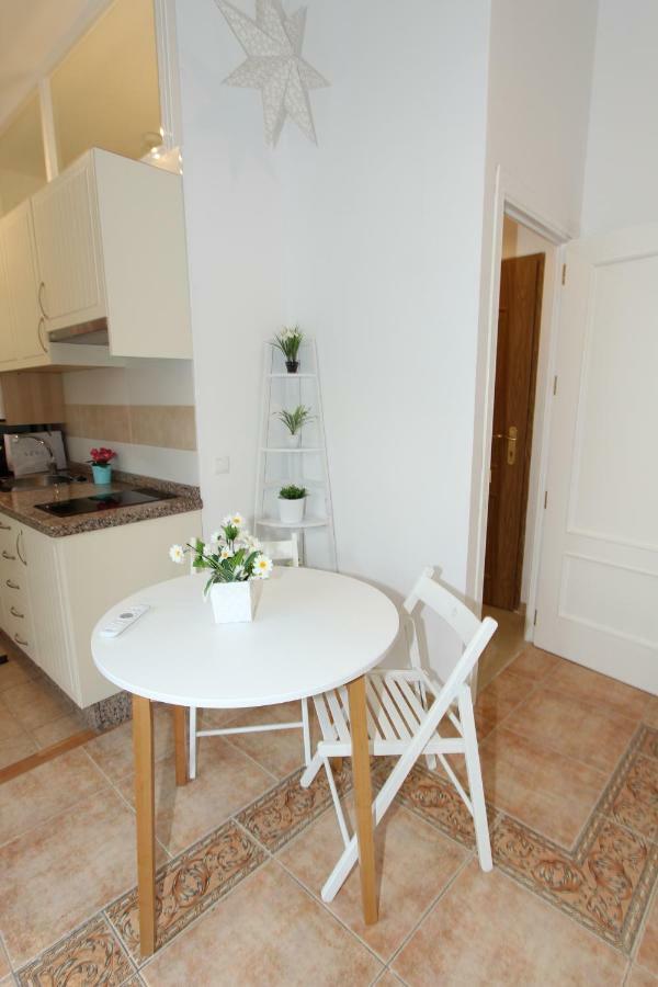 Apartamento Ollerias Málaga Buitenkant foto